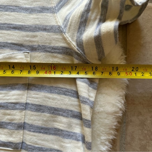 Madewell Grey and Cream Button Back Striped T-Shirt Dress Size M - Picture 4 of 7